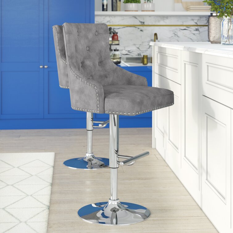 Adjustable height kitchen stool deals with arms